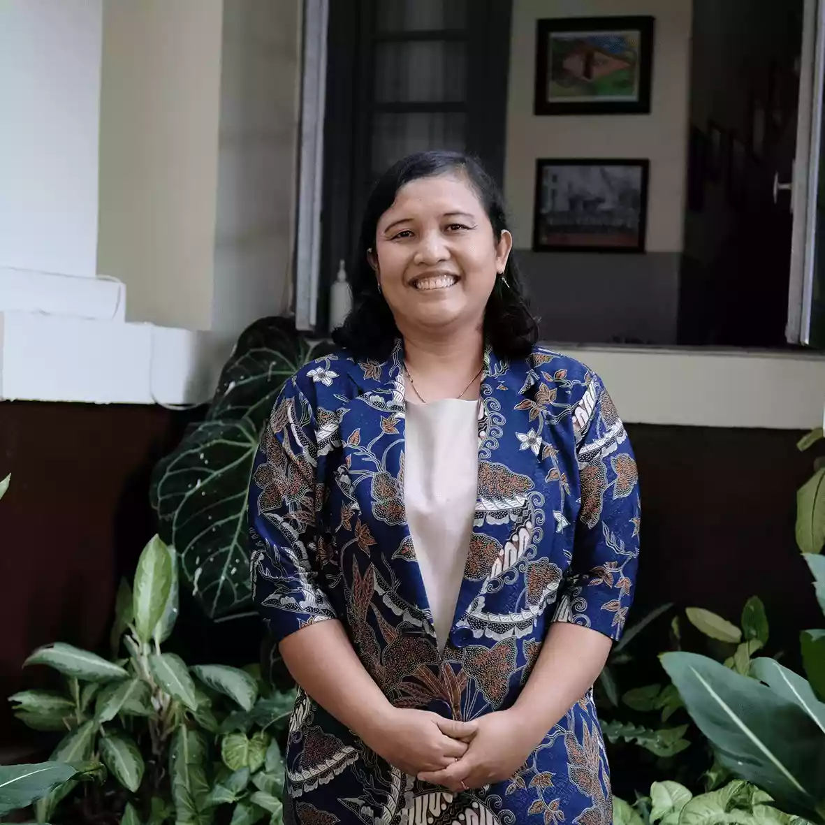 Elizabeth Ebti Santi Swari, S.Pd